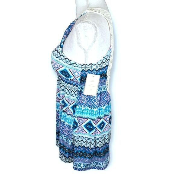 PINK ROSE AZTEC TEAL CROCHET BACK TOP SZ.M NWT - Picture 2 of 9